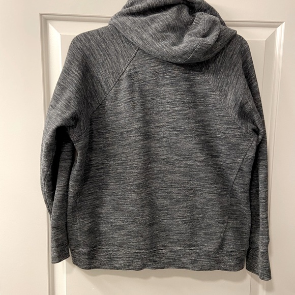 Calvin Klein Performance - Picture 3 of 6